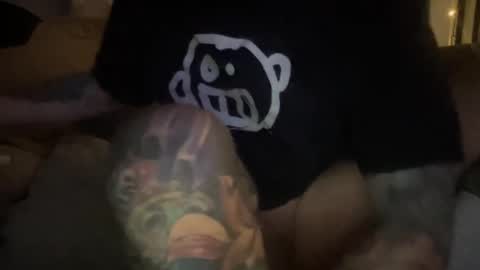 Snapshot of melt13 chatting on 02.10.25 melt13 online show from 02.10.25