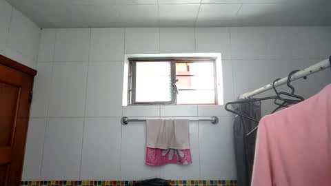 Snapshot of meltingdab chatting on 09.14.25 meltingdab online show from 09.14.25