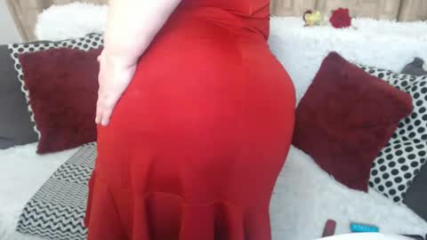 Snapshot of melyssamilfxxx chatting on 02.08.25 melyssamilfxxx online show from 02.08.25