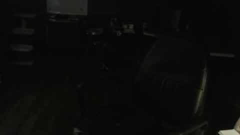 Snapshot of memberjames chatting on 02.13.26 I am usually high and horny...lol online show from 02.13.26