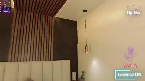  Memphis Williams  online show from 03.04.25