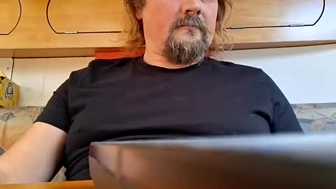 men10_12_1983 online show from 10.04.25