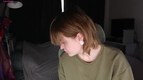 Snapshot of meowki4 chatting on 01.06.26 meowme online show from 01.06.26