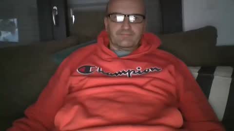 Snapshot of mep222 chatting on 01.08.25 Pat online show from 01.08.25