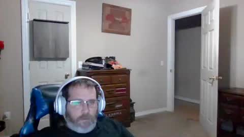 Snapshot of mercer1977 chatting on 12.05.25 mercer1977 online show from 12.05.25