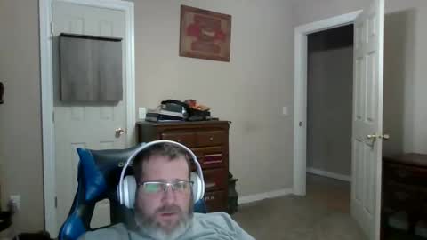 Snapshot of mercer1977 chatting on 01.14.26 mercer1977 online show from 01.14.26