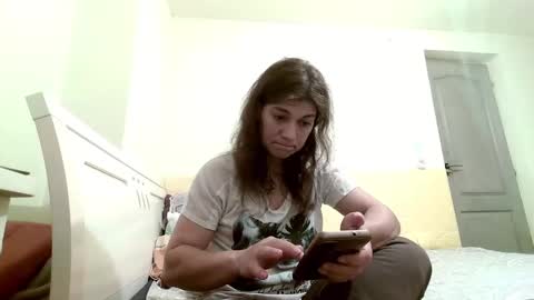 Snapshot of merciylove chatting on 12.21.24 Miss Helena online show from 12.21.24