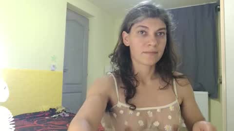 Snapshot of merciylove chatting on 12.21.25 Miss Helena online show from 12.21.25