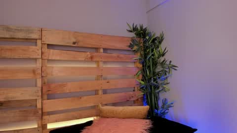 Merida  online show from 02.01.25