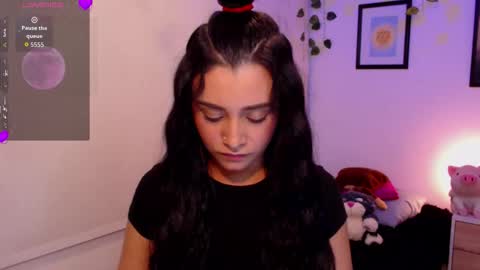 Snapshot of merilynwhithe_ chatting on 10.23.25 Merilyn online show from 10.23.25