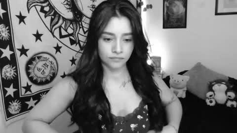 Snapshot of merilynwhithe_ chatting on 10.28.25 Merilyn online show from 10.28.25