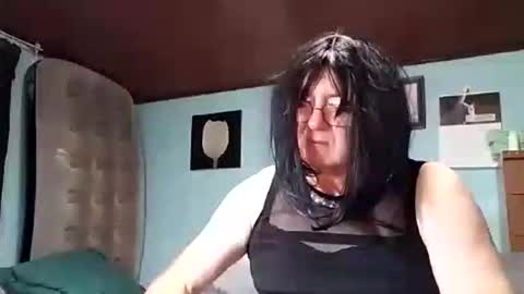 Snapshot of mery3881 chatting on 09.08.25 mery3881 online show from 09.08.25