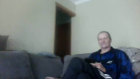 Snapshot of metcas chatting on 06.17.26 metcas online show from 06.17.26