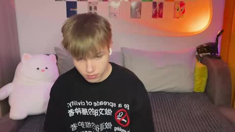 Arthur online show from 05.04.26