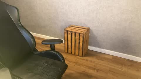 Snapshot of metu21 chatting on 02.26.25 metu21 online show from 02.26.25