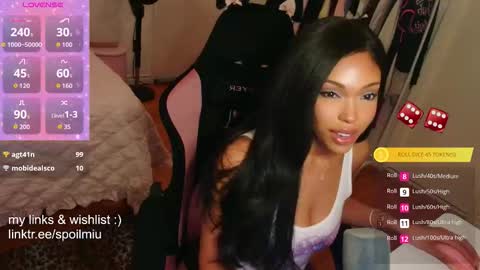 Snapshot of mew2wo chatting on 03.03.26 mew2wo online show from 03.03.26