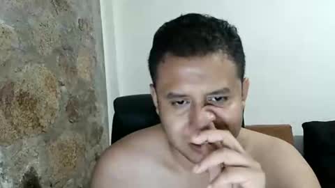 Snapshot of mexatre chatting on 11.21.25 mexatre online show from 11.21.25