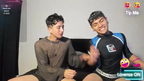 Snapshot of mhatias_ chatting on 10.18.25 MATHIAS online show from 10.18.25