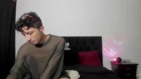 Snapshot of mhatias_ chatting on 10.28.25 MATHIAS online show from 10.28.25