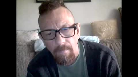 mhitch924 online show from 05.25.26