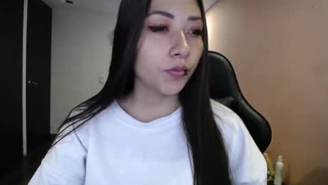 Mia zoe online show from 02.27.25