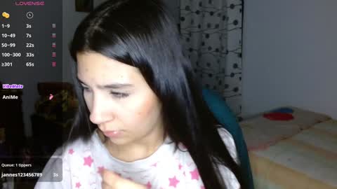 Mia online show from 12.07.24