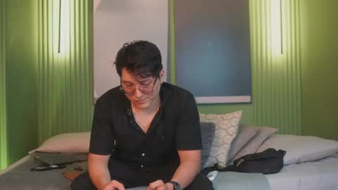 Belmont and Mia online show from 04.24.26