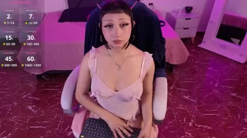 mia online show from 05.22.26