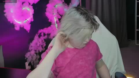 Mia online show from 05.03.26