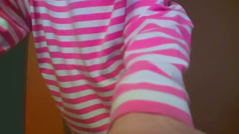 Mia online show from 12.20.24