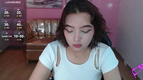 Mia online show from 11.23.25