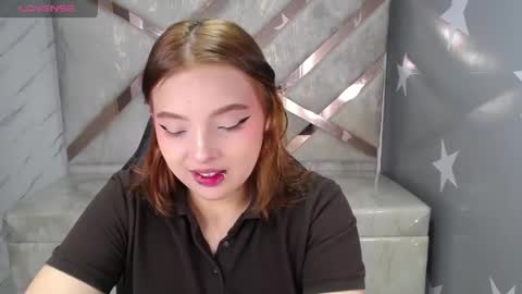 Mia online show from 04.22.26