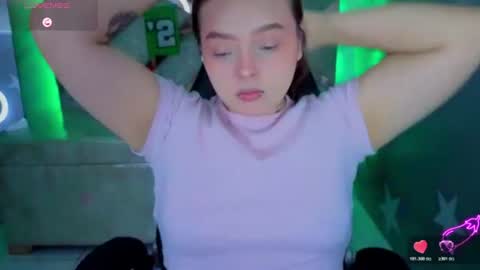 Mia online show from 07.10.26