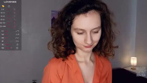 Snapshot of mia_frizz chatting on 03.01.25 Mia online show from 03.01.25