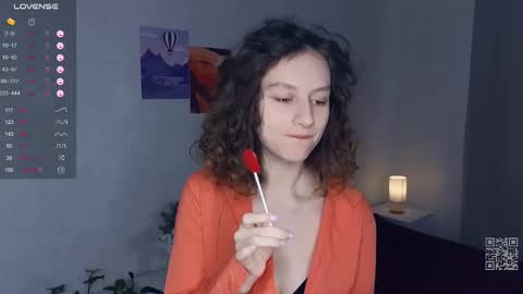 Snapshot of mia_frizz chatting on 03.03.25 Mia online show from 03.03.25