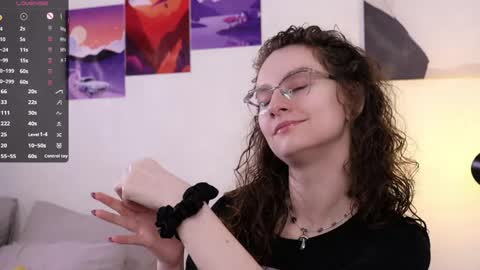 Snapshot of mia_frizz chatting on 03.16.26 Mia online show from 03.16.26