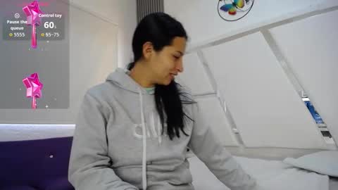 mia_garcia28 online show from 03.18.26