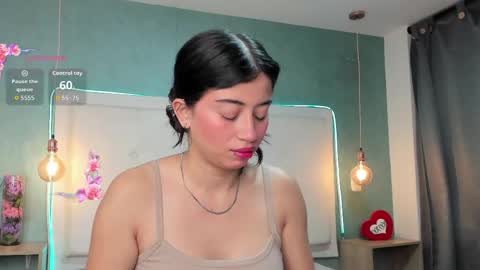Snapshot of mia_gomez52 chatting on 05.25.26 mia online show from 05.25.26