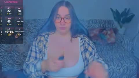 Snapshot of mia_grant chatting on 12.08.24 Mia online show from 12.08.24