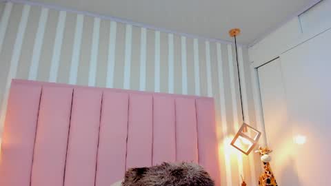 Naomi online show from 05.11.26