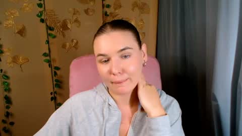 Snapshot of mia_lemm chatting on 07.28.26 mia_lemm online show from 07.28.26