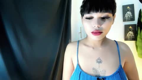 M I A online show from 05.01.26