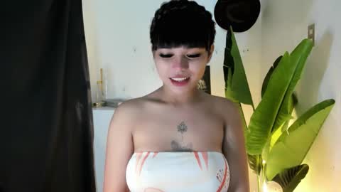 M I A online show from 05.05.26