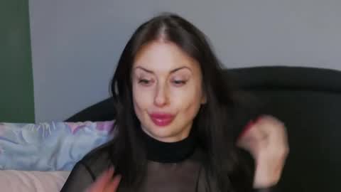 mia_lovi online show from 03.04.25