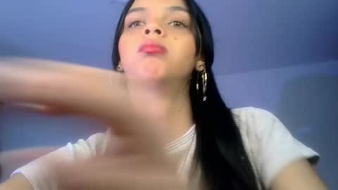 mia lucy 21 online show from 06.08.26