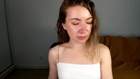 Mia online show from 05.05.26