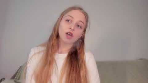 Snapshot of mia_meows chatting on 03.19.26 Mia here Appreciate your support online show from 03.19.26