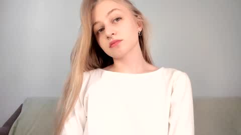 Mia here Appreciate your support online show from 05.21.26