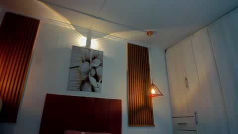 Mia Nevaeh - follow me online show from 01.18.25