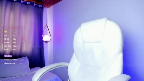 Mia Nevaeh - follow me online show from 02.05.26